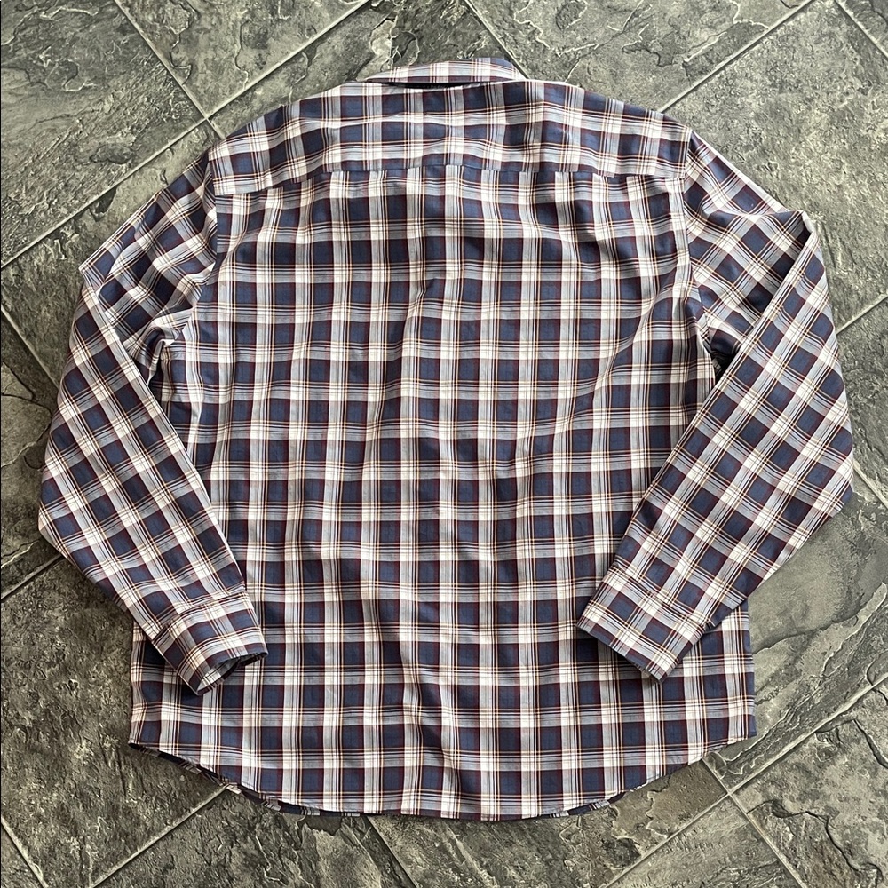 UNTUCKit Men's Wrinkle-Free Preppy Cottagecore Urban Indie Cotton Plaid Shirt - Picture 5 of 12